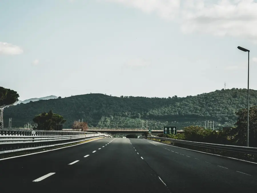 A33 Asti-Cuneo completa, aperte quattro corsie tra Cherasco e Alba Ovest