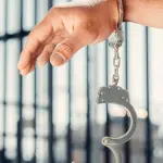 Asti, arrestato 33enne per cocaina e armi rubate