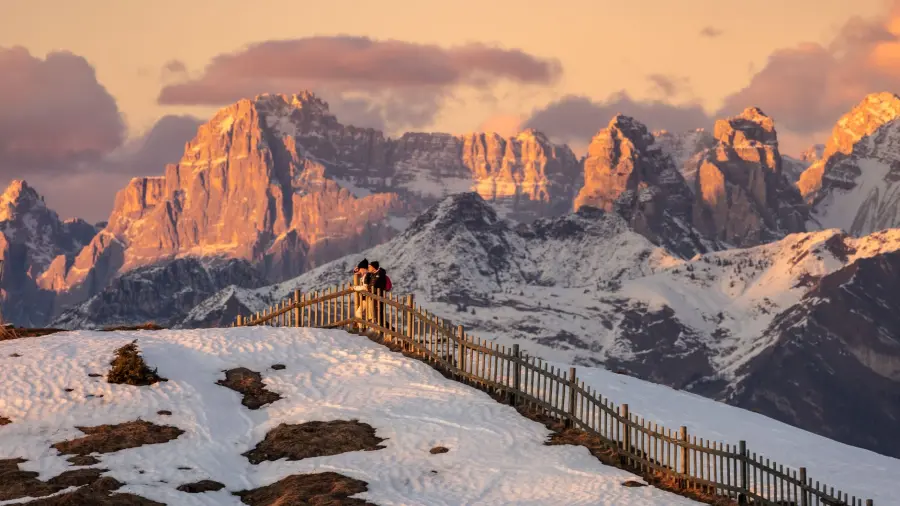 Turismo nel Nord Ovest, a Noli il piano per crescere del 41% entro il 2035